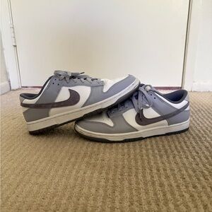 Nike Dunk Low "Light Smoke Grey"